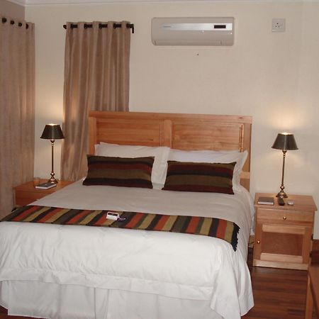 Uitsigpark Guest@Home4U Centurion Bagian luar foto