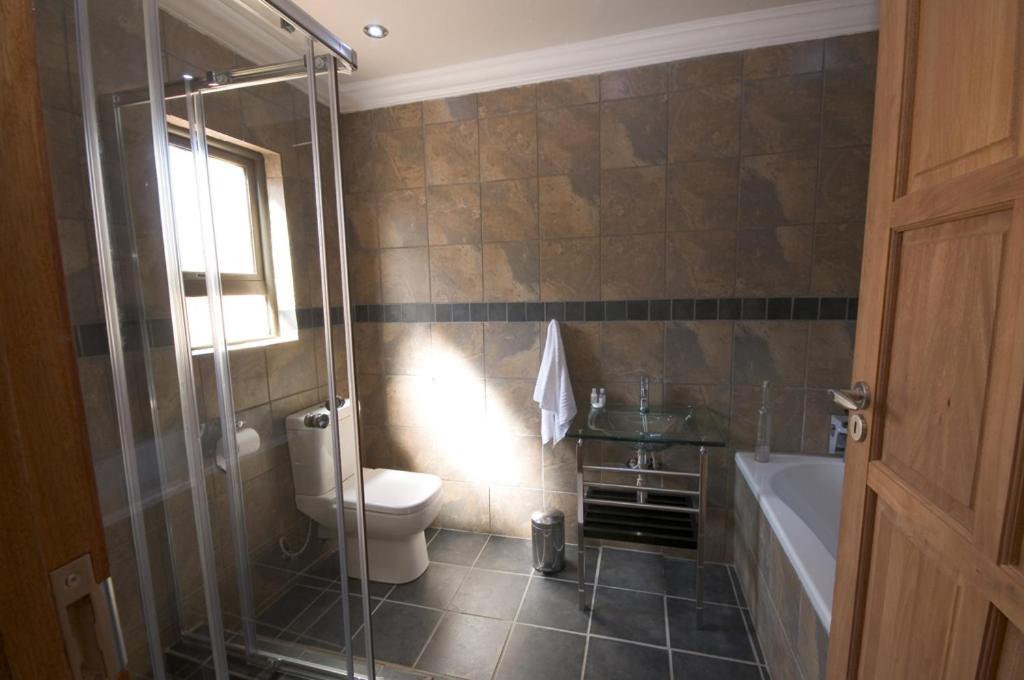 Uitsigpark Guest@Home4U Centurion Bagian luar foto